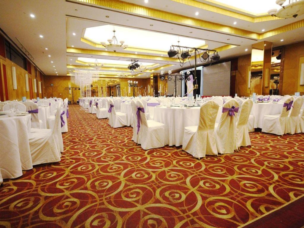 Dalian Grand Continent International Hotel Eksteriør bilde